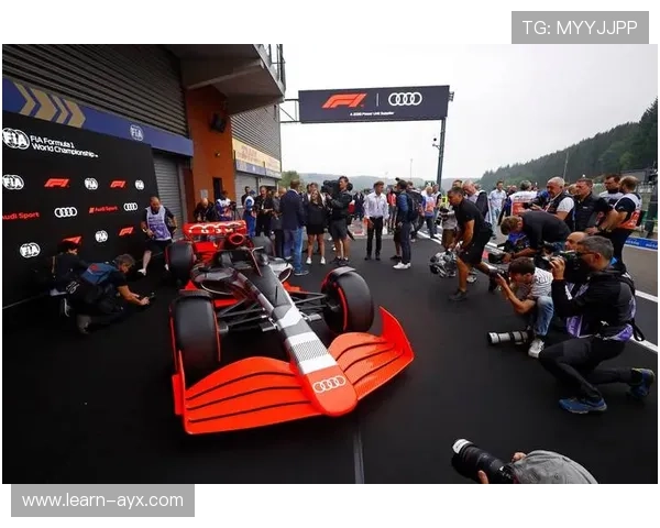 F1赛季激战升级车队博弈引发围场震荡新规落地争议再起冠军格局生变