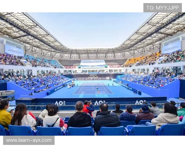 澳网激战再掀高潮新星老将巅峰对决引爆全球关注赛场风云再起时刻见证