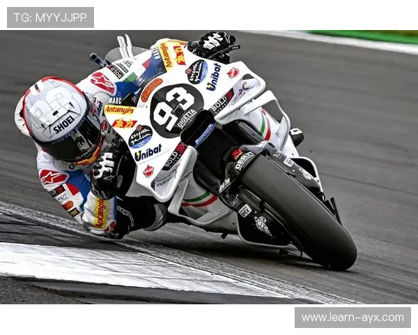 摩托GP新赛季战况激烈 各车队为争夺总冠军展开激烈角逐 摩托GP新赛季战况激烈 各车队为争夺总冠军展开激烈角逐